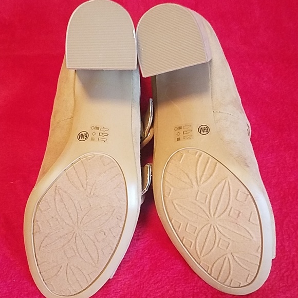 Chinese Laundry Shoes Tan Shoes - Picture 3 of 8